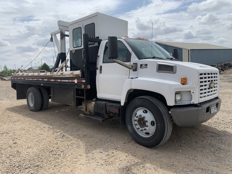 2005-chevrolet-kodiak-c6500-image-1