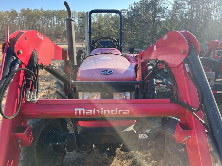 2018-mahindra-5545-image-13