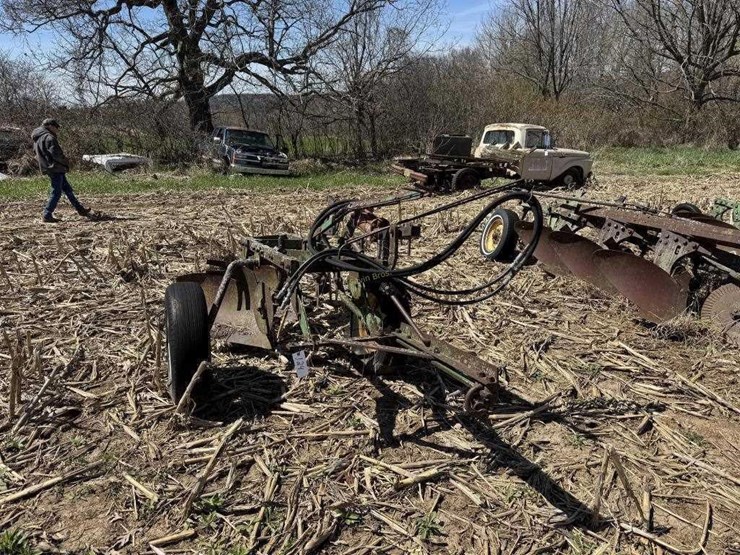 john-deere-2-image-2