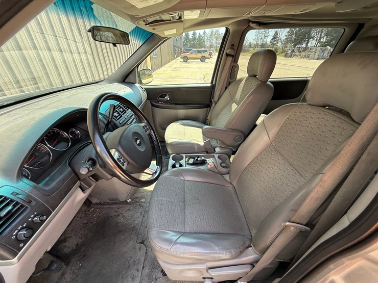 2006-chevrolet-uplander-lt-image-14
