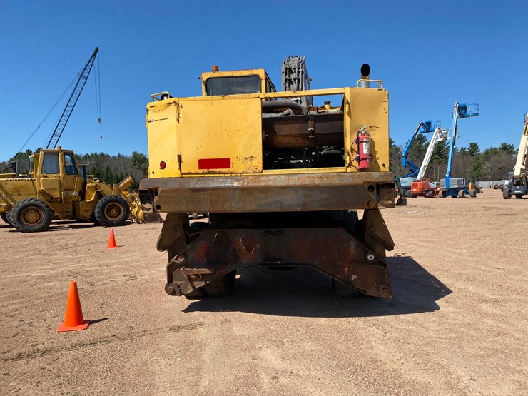 1996-akerman-ew200-image-6