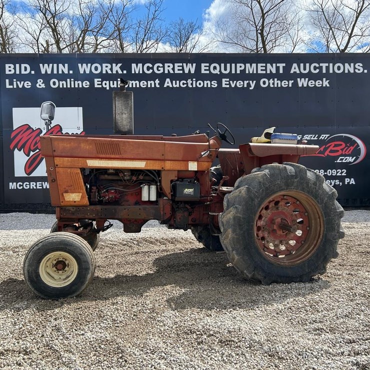 INTERNATIONAL 966