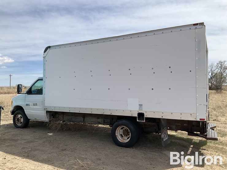 2000-ford-e350-image-8