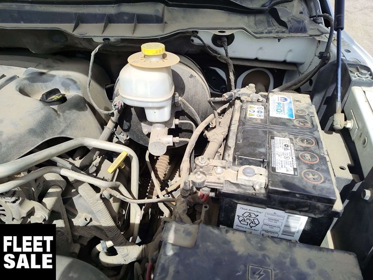2013-dodge-1500-image-25