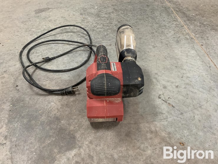skil-7510-sander-image-2