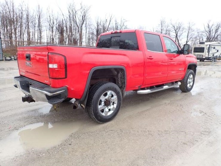 2016-gmc-2500hd-image-5