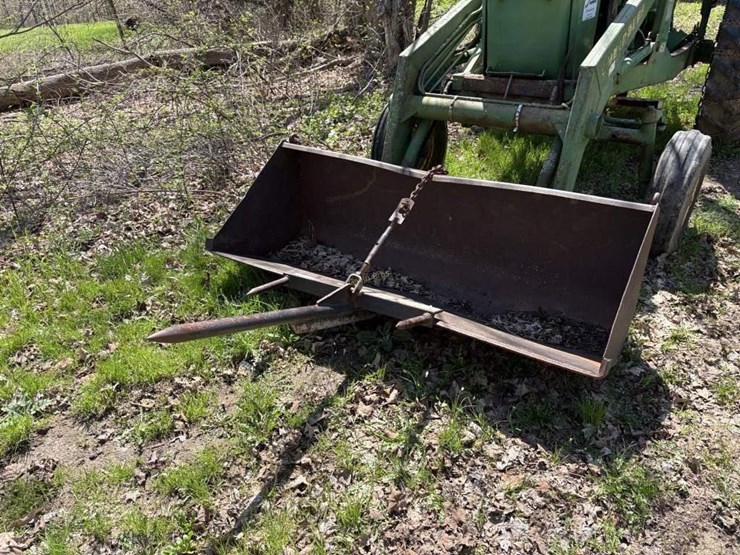 john-deere-3020-image-11