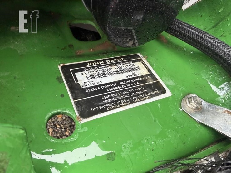 2020-john-deere-z915e-image-14