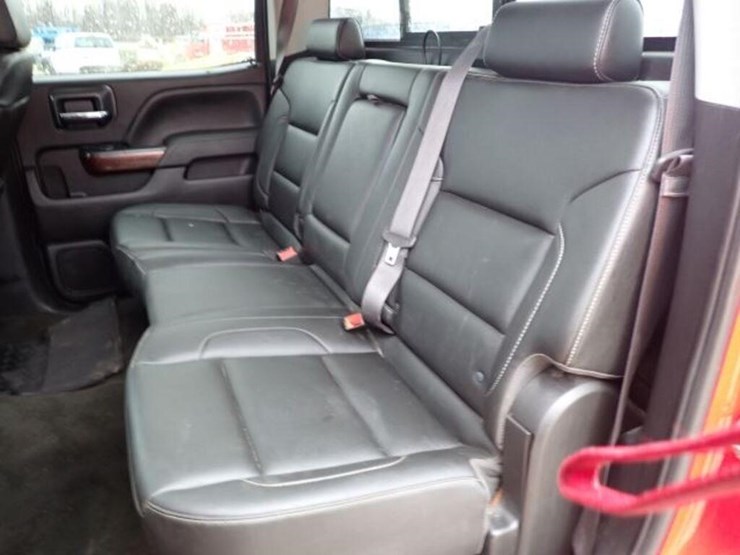 2016-gmc-2500hd-image-49