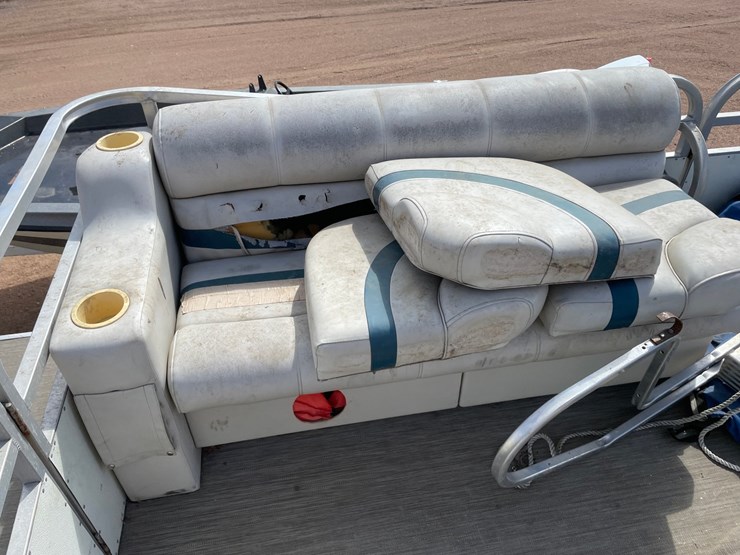 #1576-•-1990-tmc-30'-pontoon-boat-(no-title)-image-16