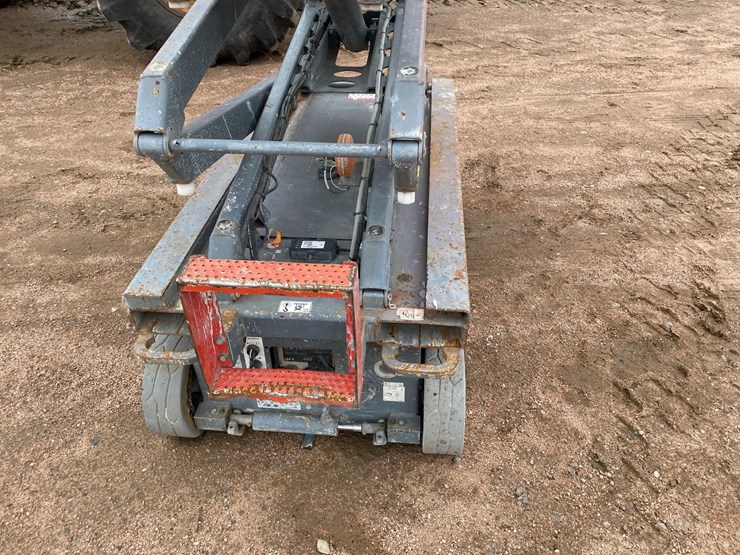 skyjack-sjiii3219-image-18