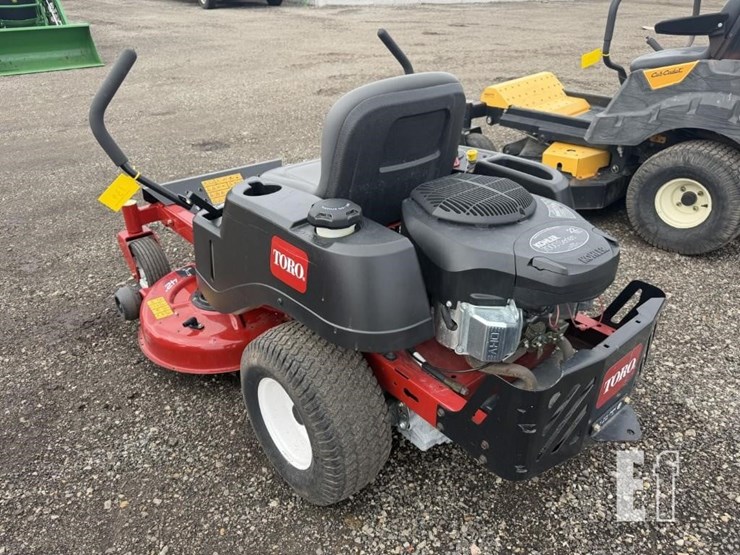 2016-toro-timecutter-ss4225-image-4