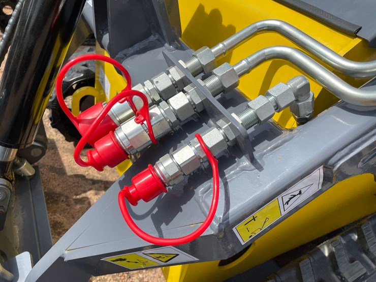 #5576-•-landhonor-lhr-t460k1-mini-skid-steer-image-8