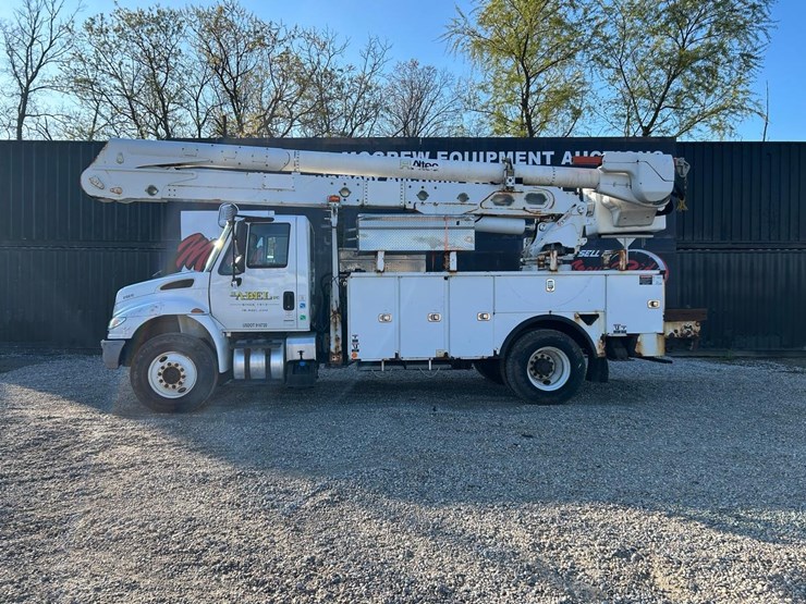 2016-international-durastar-4300-image-1