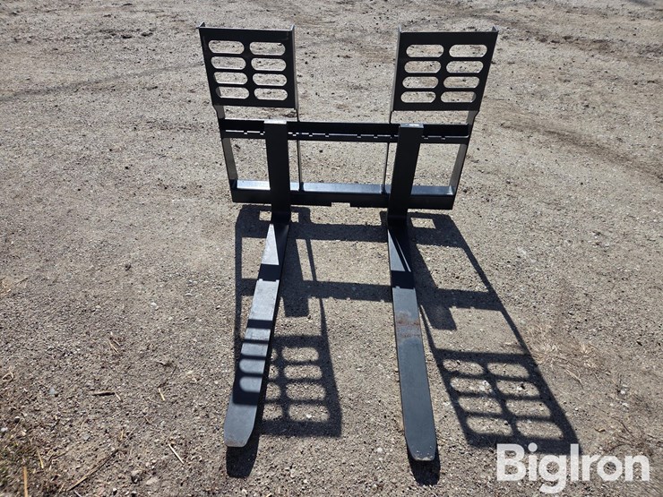 2025-msi-heavy-duty-pallet-fork-attachment-image-2