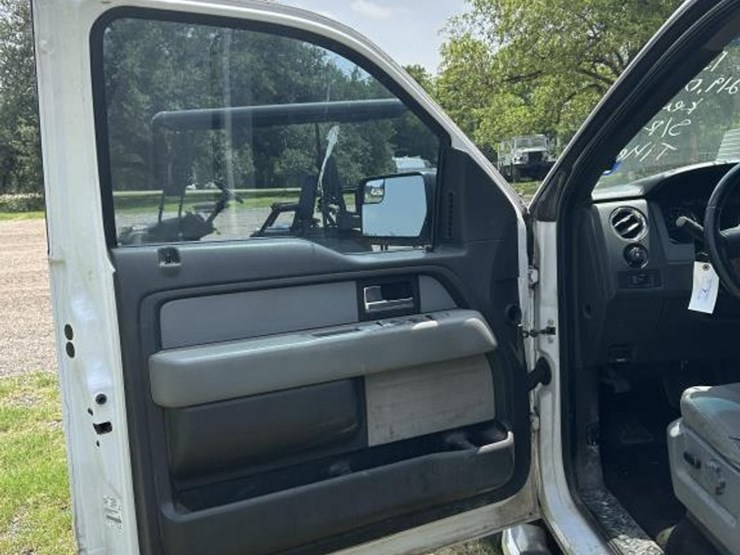 2013-ford-f150-xlt-image-13