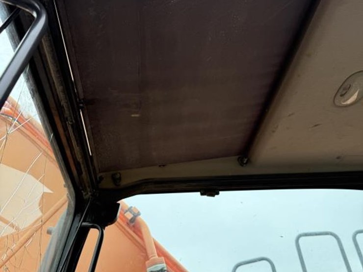 2014-doosan-dx225-lc-image-16
