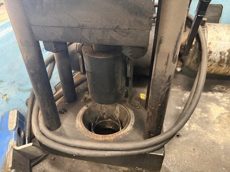 #2046-•-hydraulic-hose-press-with-dies-image-5