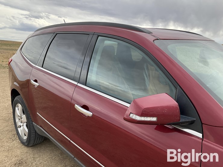 2011-chevrolet-traverse-ltz-image-11