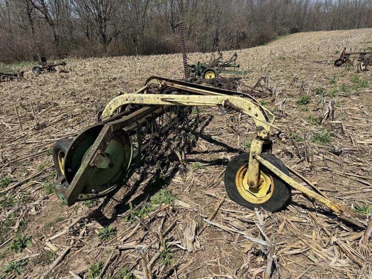 john-deere-640-image-4