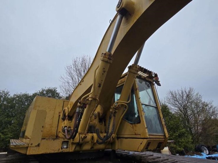 1990-caterpillar-245b-image-32