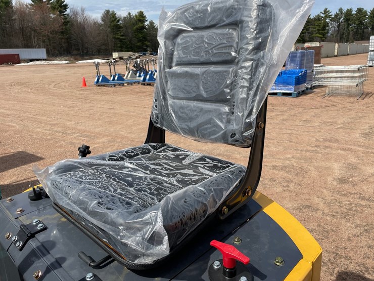 #5546-•-landhonor-lhr-kn16-mini-excavator-image-8