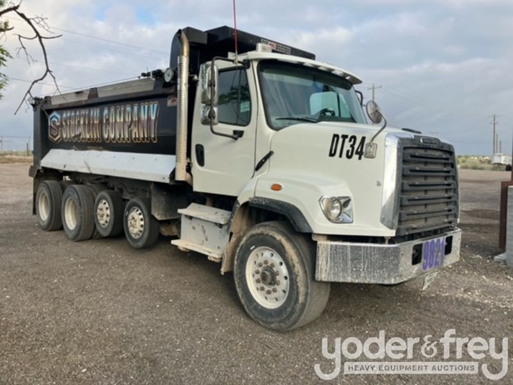 2018-freightliner-108sd-image-4