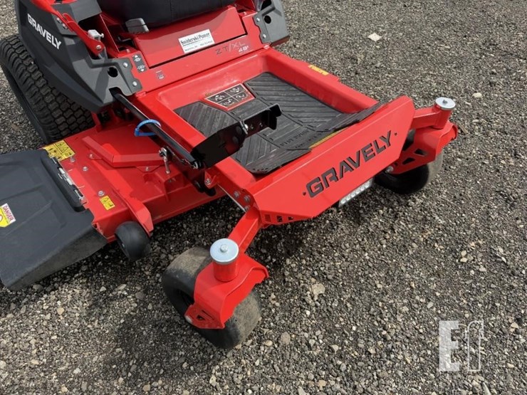 2023-gravely-zt-xl-48-image-10