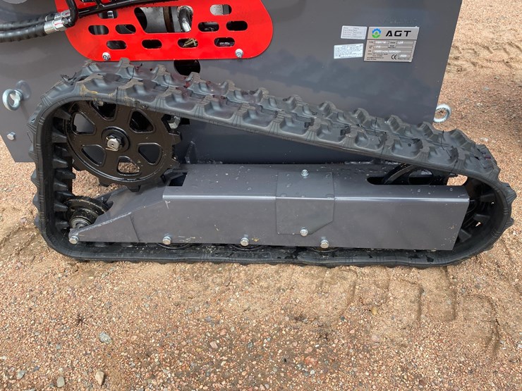 #5570-•-agt-ysrt14-tracked-mini-skid-steer-image-18