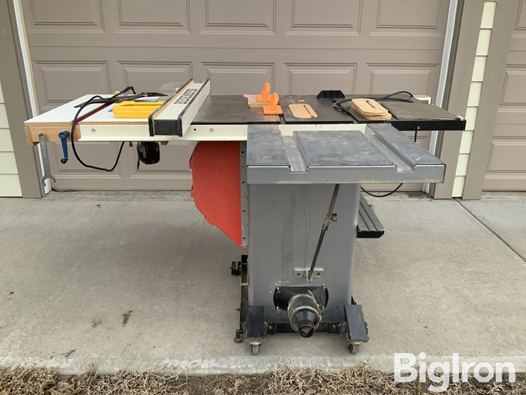 craftsman-152.221240-table-saw-image-2