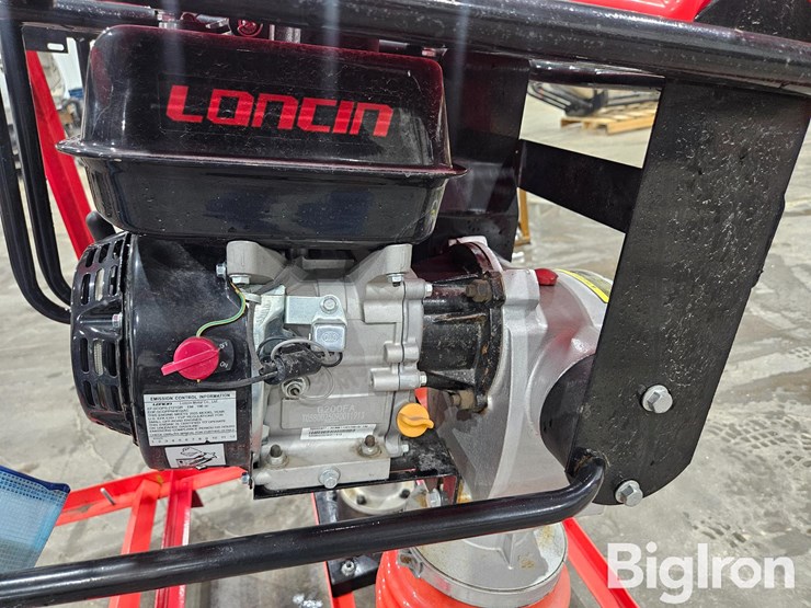 2025-massey-ferguson-730-image-16