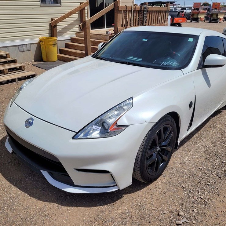 2016 Nissan 370Z Coupe 2D
