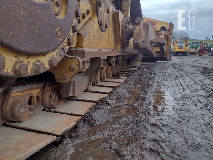 2018-caterpillar-d7e-image-36