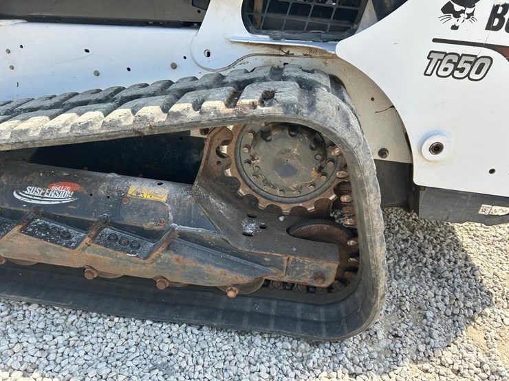 bobcat-t650-image-18