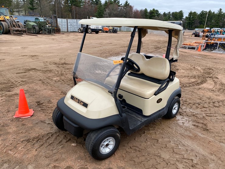 #1578-•-club-car-electric-golf-cart-with-charger-image-1