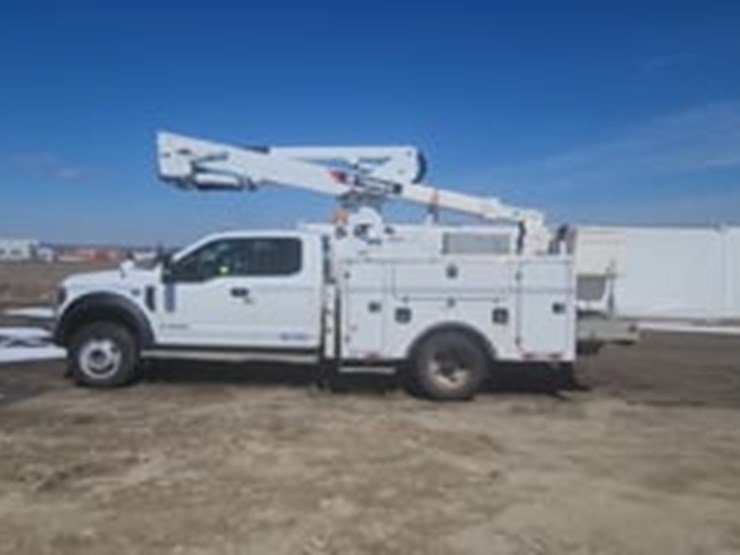 2019-ford-f550-image-5