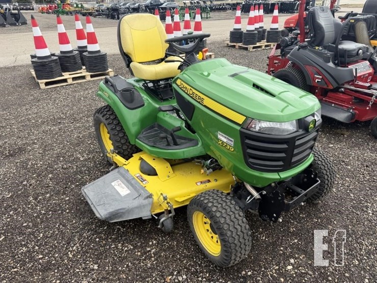 2012-john-deere-x739-image-2