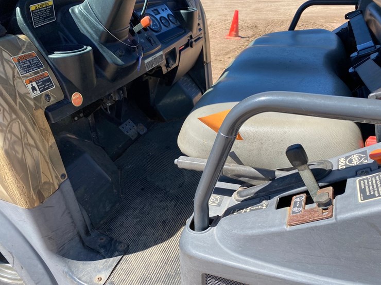kubota-rtv900-image-12