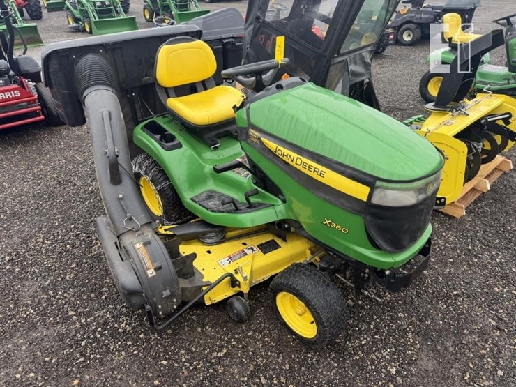 2011-john-deere-x360-image-6