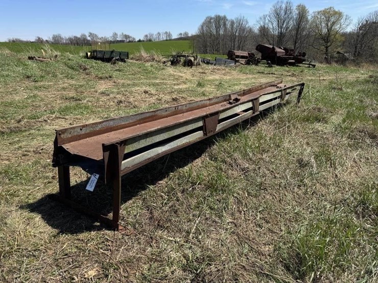 elevator-feed-trough-image-1