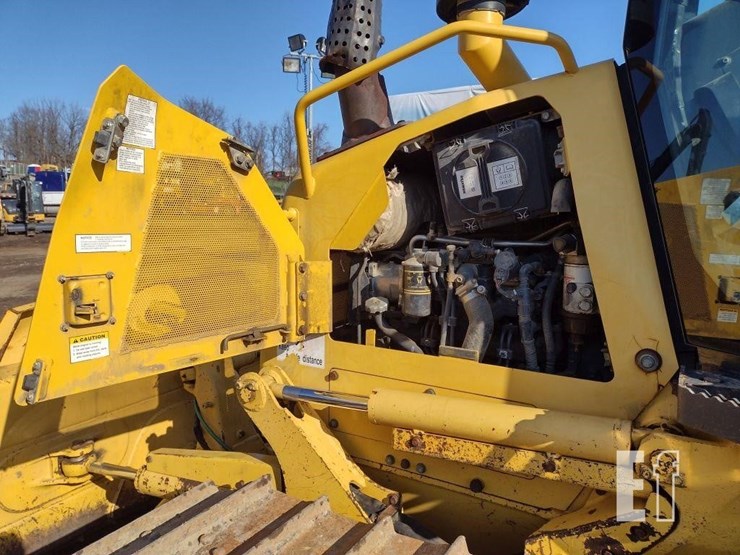2013-komatsu-d39px-23-image-19