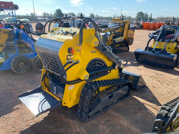 #5575-•-2026-ats-t460-tracked-mini-skid-steer-image-3