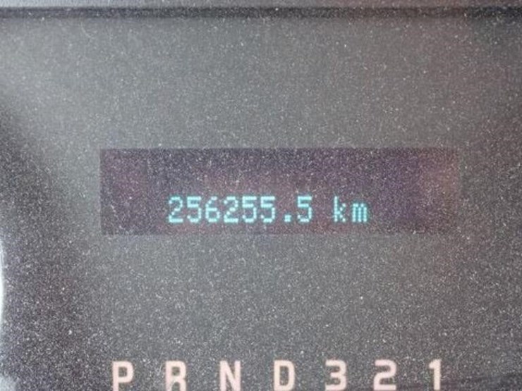 2013-ford-f150-xlt-image-10