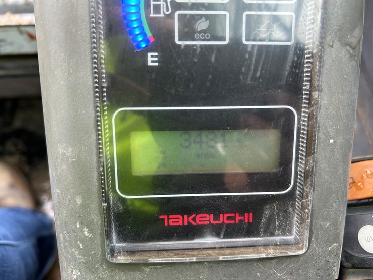 takeuchi-tl10-image-21