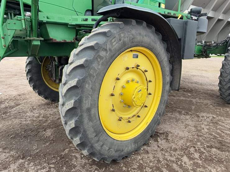john-deere-4930-image-11