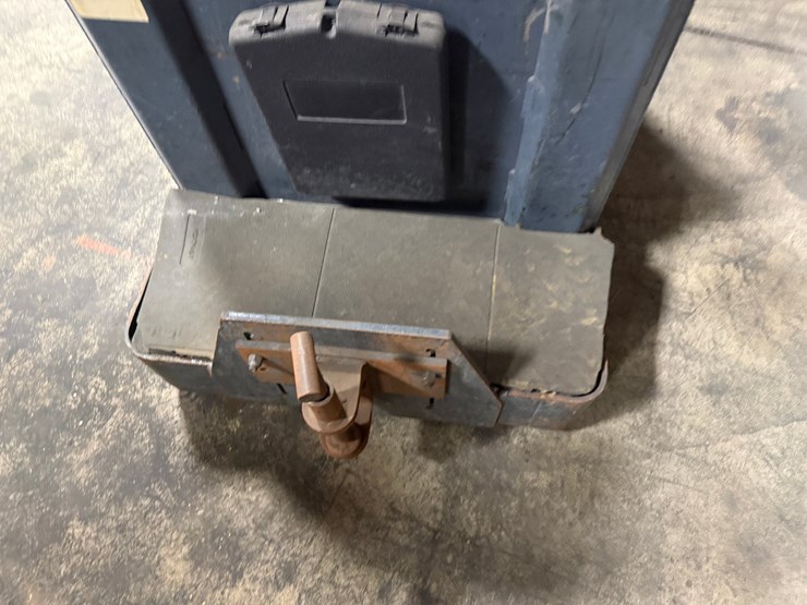 #2073-•-barrett-electric-pallet-jack-image-6