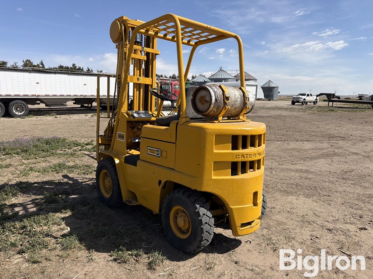 caterpillar-v40b-image-7