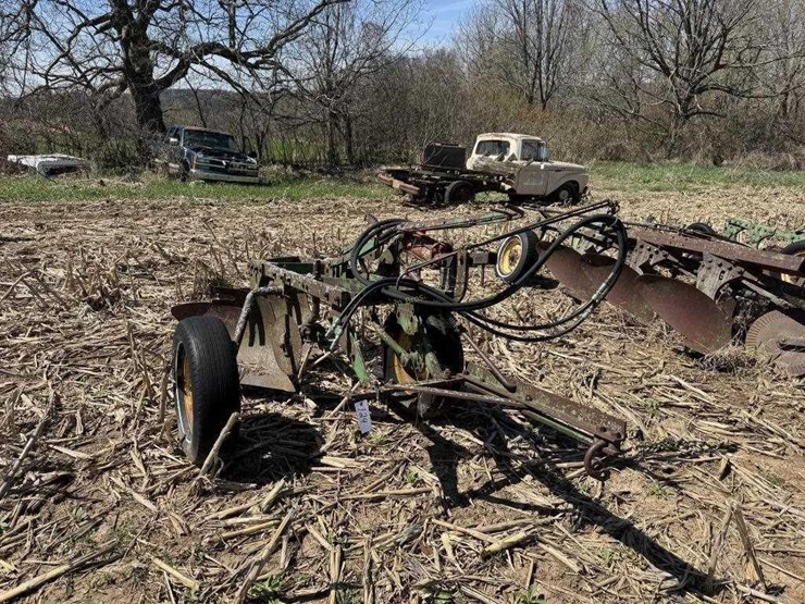 john-deere-2-image-1