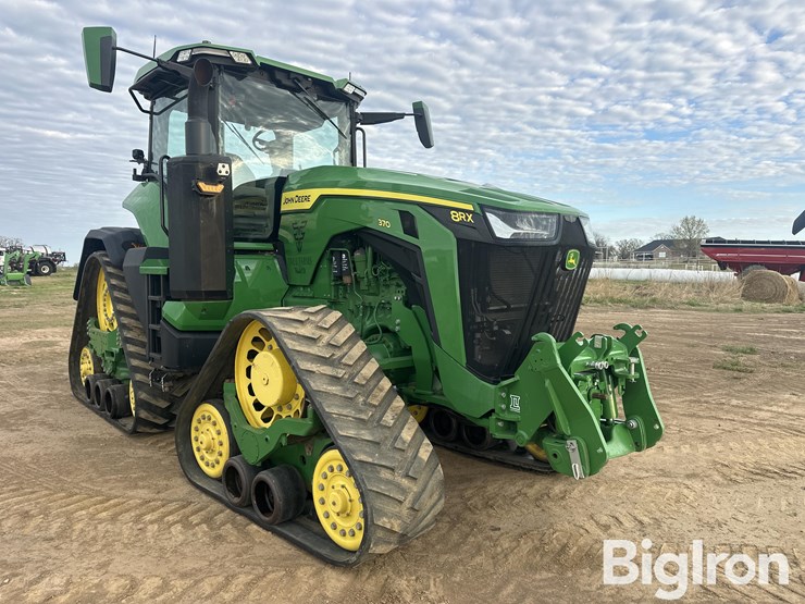2020-john-deere-8rx-370-image-3