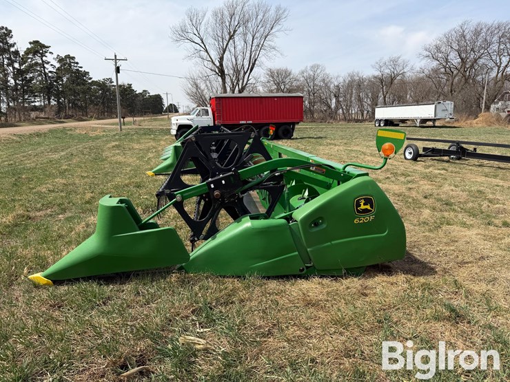 2011-john-deere-620f-image-8